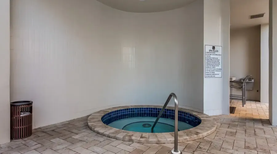 1255 N Gulfstream Ave, Sarasota, Florida, 34236, United States, 2 Bedrooms Bedrooms, 5 Rooms Rooms,2 BathroomsBathrooms,Residential,For Sale,Bay Plaza,Gulfstream ,11,2015485