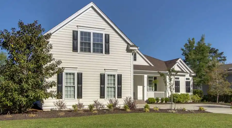 86 Farnsleigh Avenue,Bluffton,South Carolina 29910,United States,4 Bedrooms Bedrooms,4 Rooms Rooms,3 BathroomsBathrooms,Residential,Farnsleigh Avenue,197309