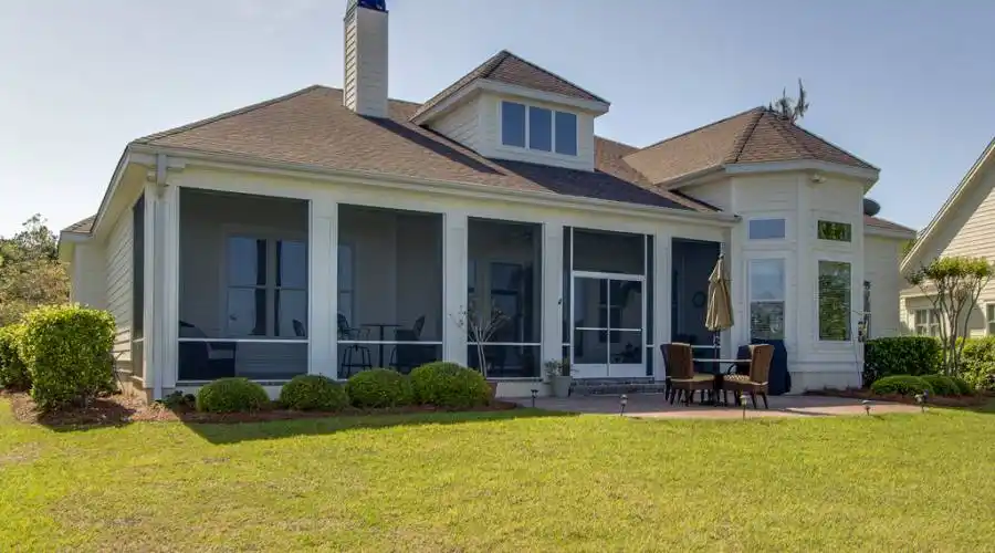 86 Farnsleigh Avenue,Bluffton,South Carolina 29910,United States,4 Bedrooms Bedrooms,4 Rooms Rooms,3 BathroomsBathrooms,Residential,Farnsleigh Avenue,197309