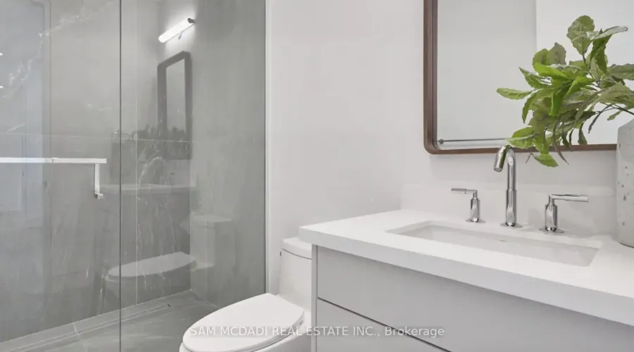 2186 Harcourt Crescent, Mississauga, Ontario, L4Y 1W1, Canada, 4 Bedrooms Bedrooms, ,6 BathroomsBathrooms,Residential,For Sale,2186 Harcourt Crescent,2023453