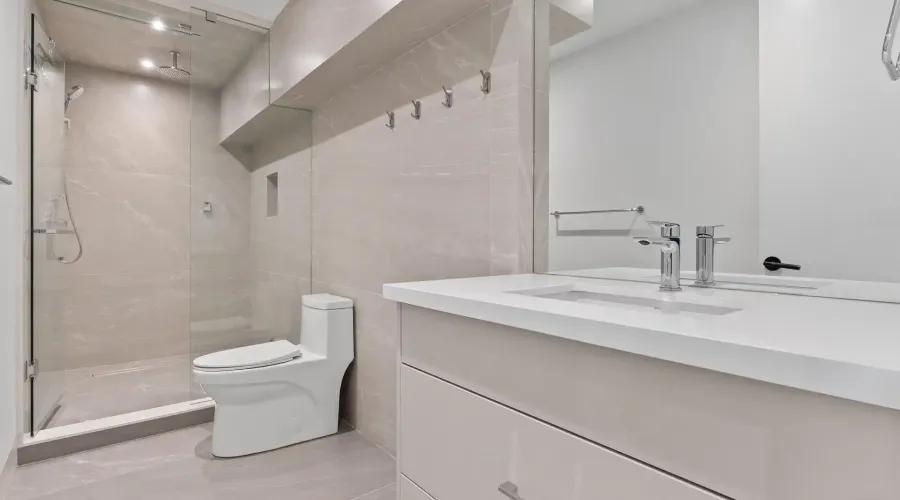 2186 Harcourt Crescent, Mississauga, Ontario, L4Y 1W1, Canada, 4 Bedrooms Bedrooms, ,6 BathroomsBathrooms,Residential,For Sale,2186 Harcourt Crescent,2023453