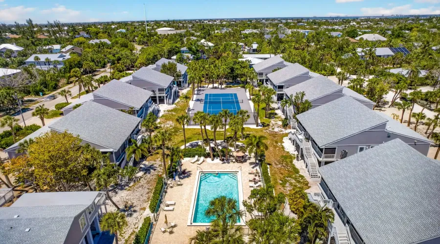745 Cardium Street, Sanibel, Florida, 33957, United States, 2 Bedrooms Bedrooms, 8 Rooms Rooms,2 BathroomsBathrooms,Residential,For Sale,Donax Village,Cardium,2043291