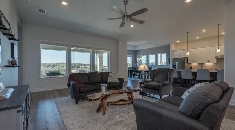 16704 Horondelle Dr, Austin, Texas, 78738, United States, 4 Bedrooms Bedrooms, ,3 BathroomsBathrooms,Residential,For Sale,Horondelle Dr,2043854
