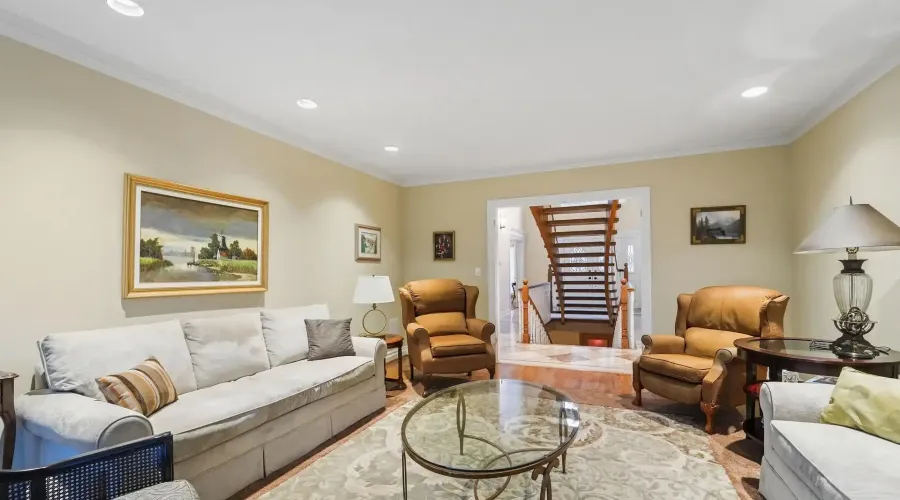 495 Meadow Wood Road, Mississauga, Ontario, L5J 2S4, Canada, 4 Bedrooms Bedrooms, ,6 BathroomsBathrooms,Residential,For Sale,495 Meadow Wood Road,2044200