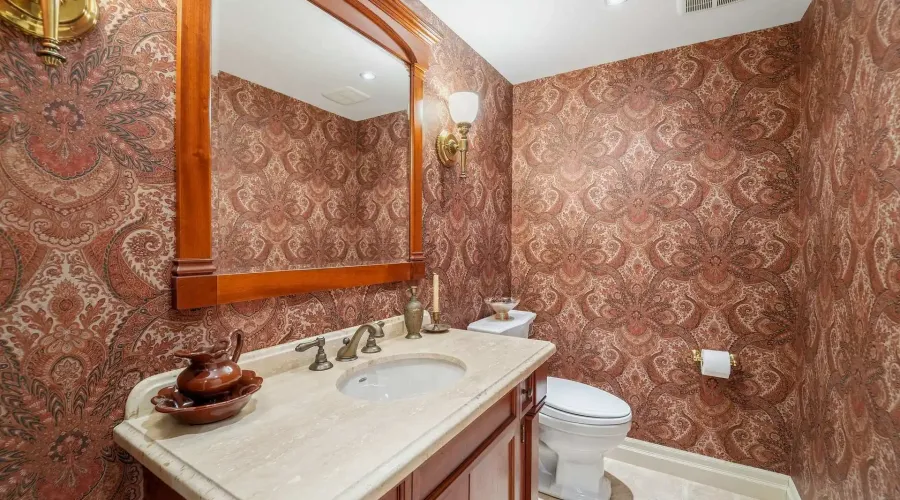 495 Meadow Wood Road, Mississauga, Ontario, L5J 2S4, Canada, 4 Bedrooms Bedrooms, ,6 BathroomsBathrooms,Residential,For Sale,495 Meadow Wood Road,2044200