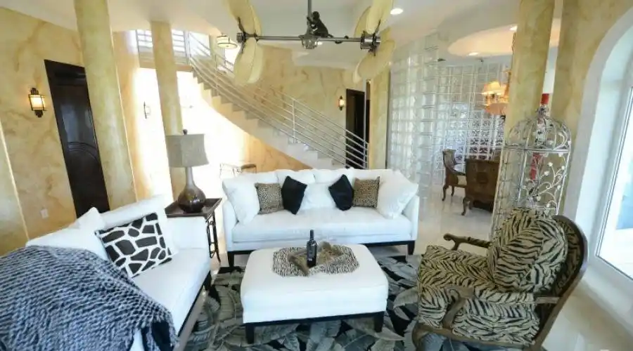 Mallard Drive,Grand Cayman,Cayman Islands,5 Bedrooms Bedrooms,5.5 BathroomsBathrooms,Residential,Mallard Drive,236256