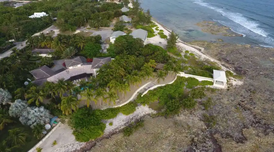 274 Old Prospect Road,Cayman Islands,6 Bedrooms Bedrooms,5 BathroomsBathrooms,Waterfront,Old Prospect Road,241699