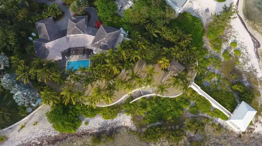 274 Old Prospect Road,Cayman Islands,6 Bedrooms Bedrooms,5 BathroomsBathrooms,Waterfront,Old Prospect Road,241699