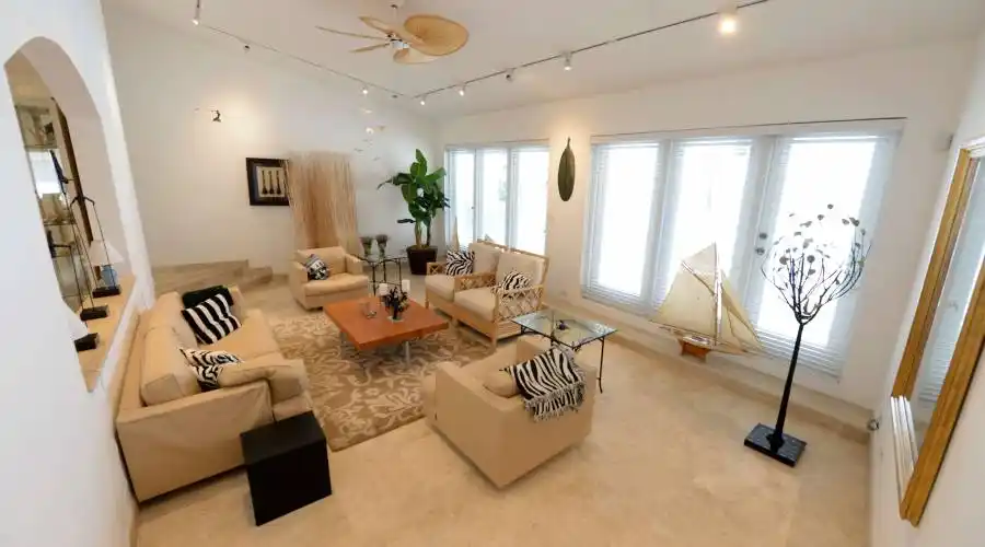 274 Old Prospect Road,Cayman Islands,6 Bedrooms Bedrooms,5 BathroomsBathrooms,Waterfront,Old Prospect Road,241699
