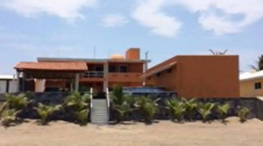 500 General Barragán,Arroyo Seco,Mexico,5 Bedrooms Bedrooms,3 BathroomsBathrooms,Residential,General Barragán ,260776