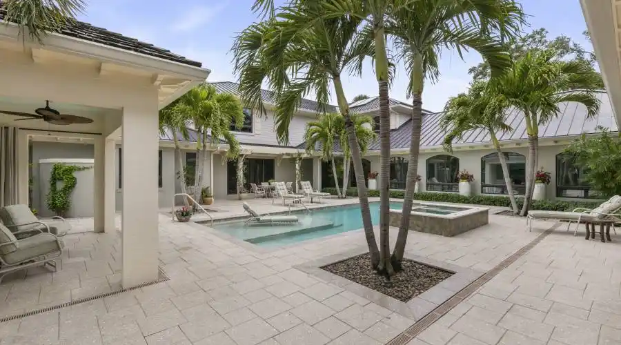 7925 S Tropical Trail,Merritt Island,Florida 32952,United States,5 Bedrooms Bedrooms,27 Rooms Rooms,6 BathroomsBathrooms,Residential,S Tropical Trail,265131