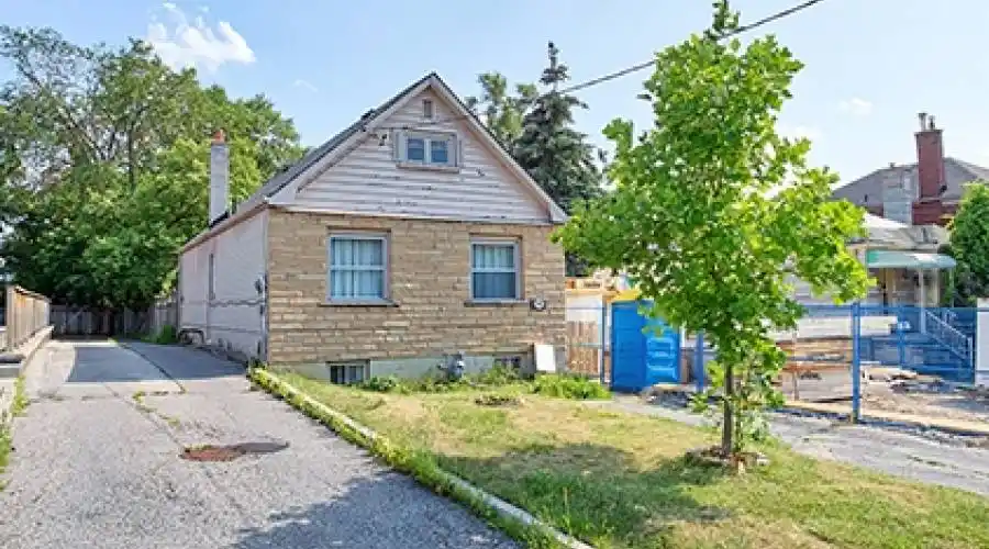 383 Melrose Avenue,Toronto,Canada,Residential,Melrose Avenue,270824