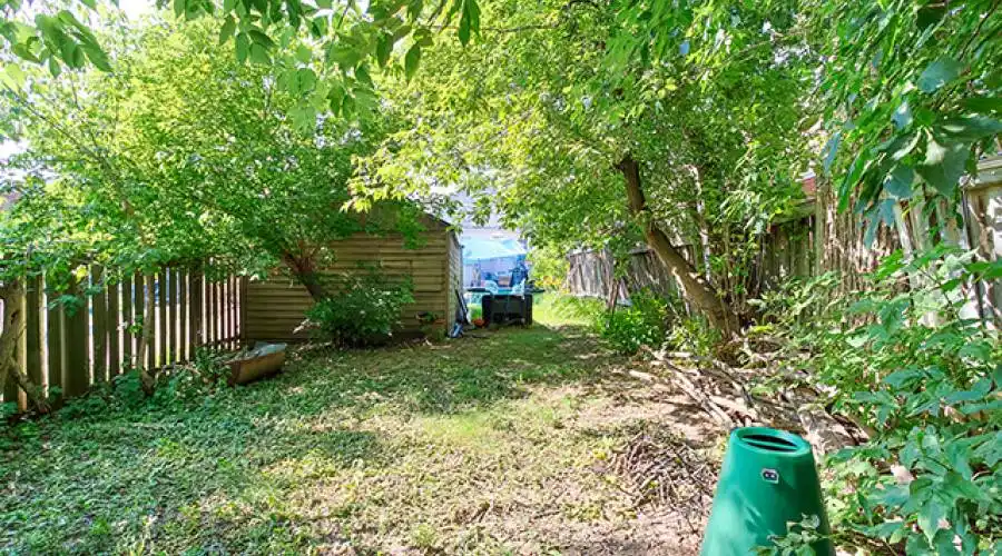 383 Melrose Avenue,Toronto,Canada,Residential,Melrose Avenue,270824