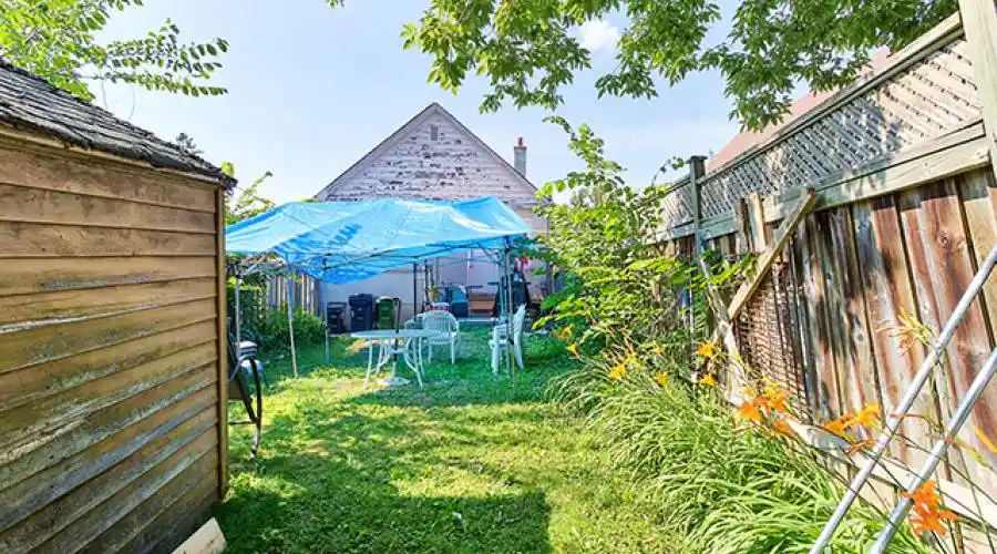383 Melrose Avenue,Toronto,Canada,Residential,Melrose Avenue,270824