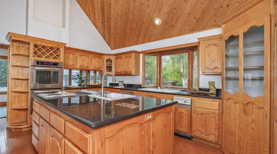 1524 Windy Mountain Ave, California, United States, 5 Bedrooms Bedrooms, ,6 BathroomsBathrooms,Residential,For Sale,Windy Mountain,438186