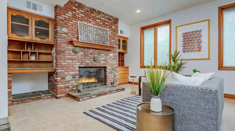 1524 Windy Mountain Ave, California, United States, 5 Bedrooms Bedrooms, ,6 BathroomsBathrooms,Residential,For Sale,Windy Mountain,438186